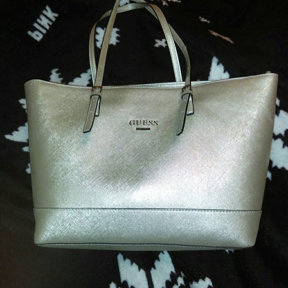 Large Guess Silver Metallic Tote Purse!!